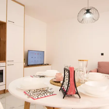 Apartment S&b